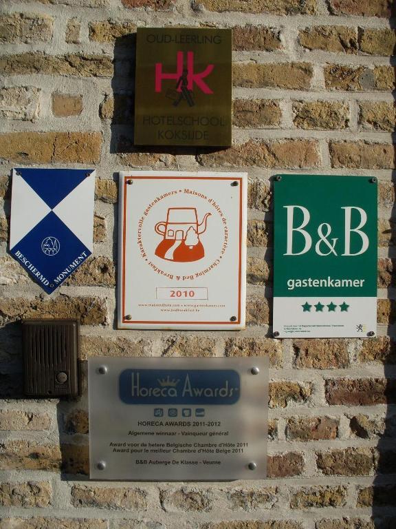 B&B Auberge De Klasse Veurne Exteriör bild