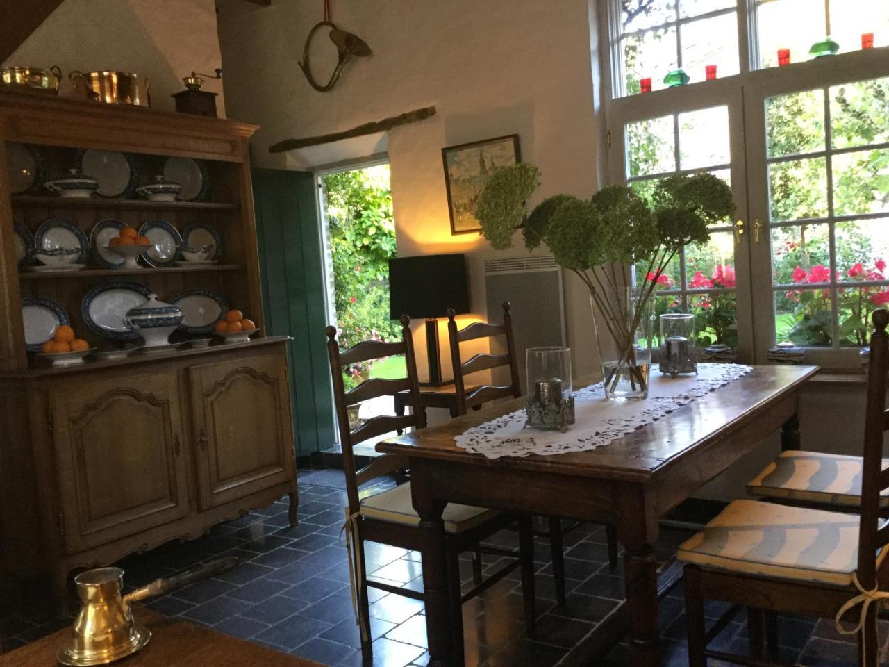 B&B Auberge De Klasse Veurne Exteriör bild